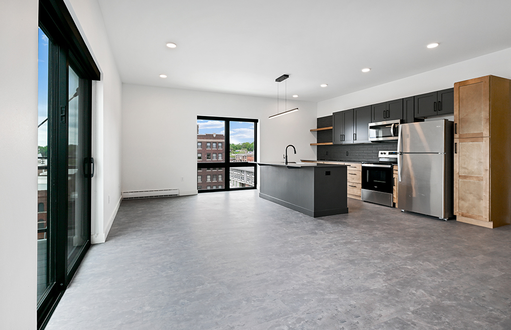 Interior kitchen of residential unit in Burlington Urbane 424